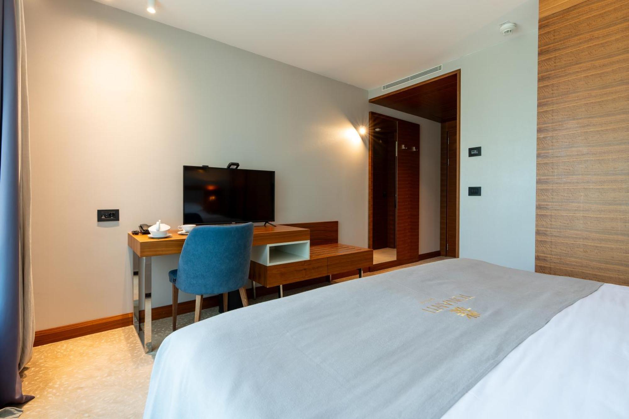 Hotel Tonanti Vrnjačka Banja Buitenkant foto